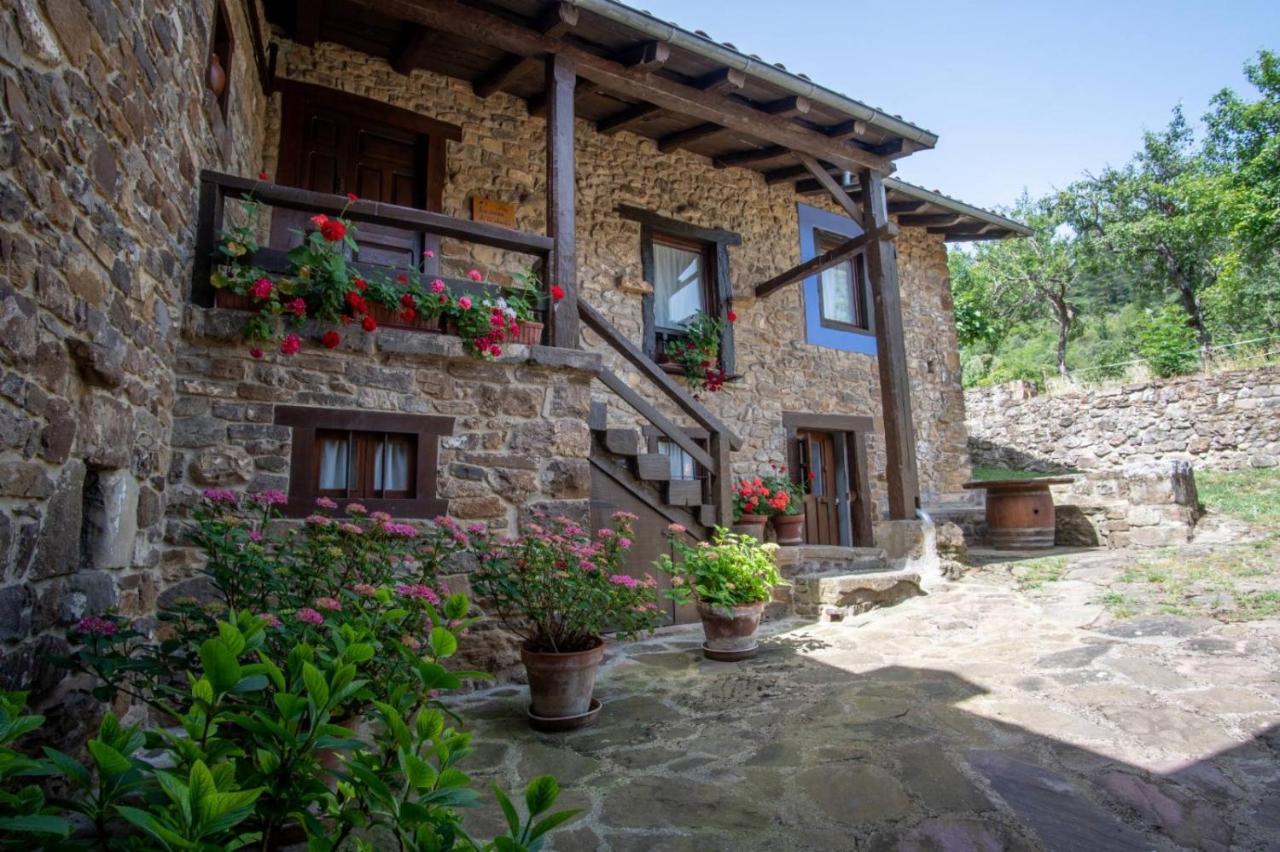 Viviendas El Barrio Cabezon de Liebana Exterior photo
